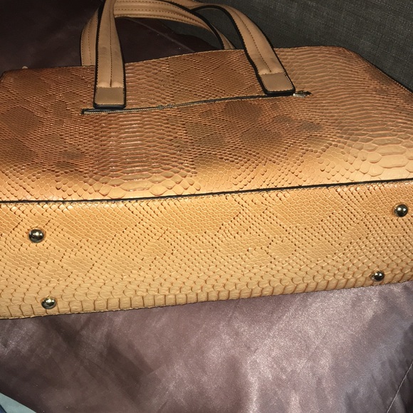 Bag - Picture 4 of 4